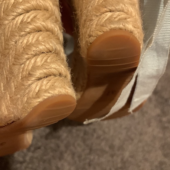 🌸🌺💕 BURBERRY ESPADRILLES (Made in Spain) - Picture 9 of 16